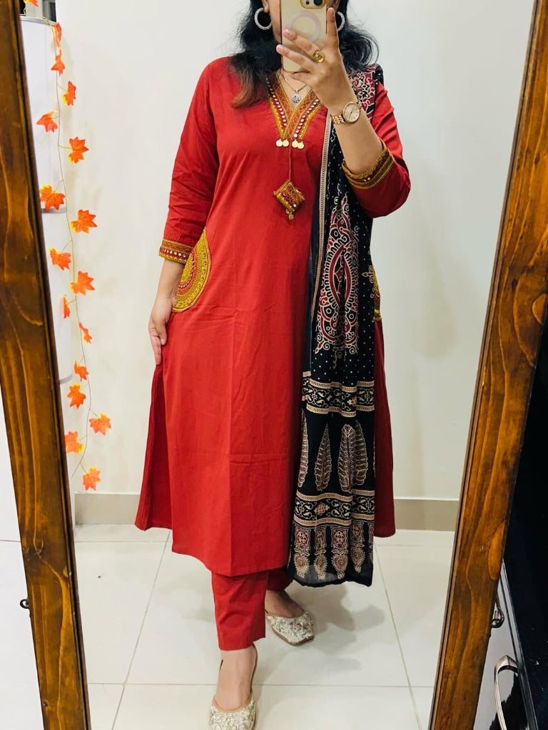 Ruby Red Embroidered Kurta Set with Black Ajrakh Print Dupatta for Women