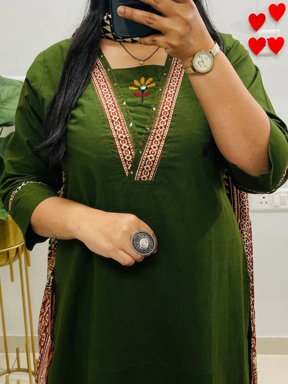 Dabu Cotton Green Kurta Set with Ajrakh Print Palazzo & Dupatta for Women